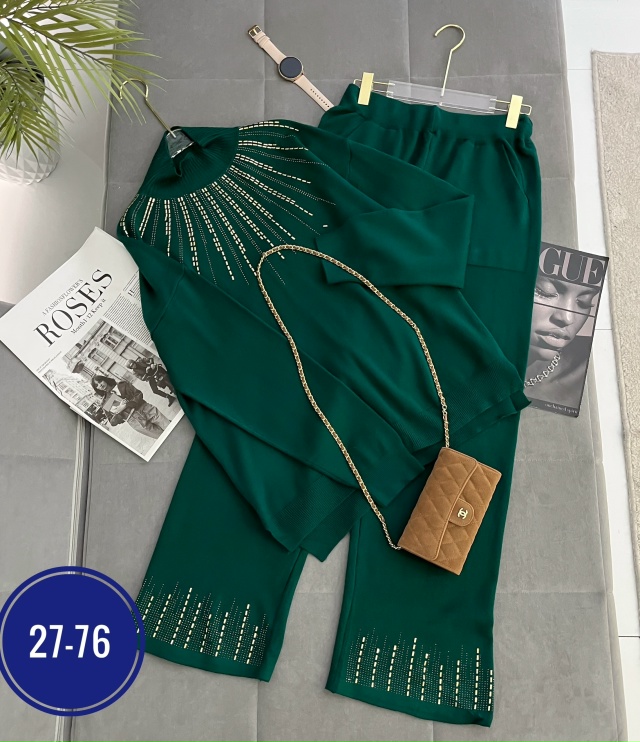 Костюм 23139406