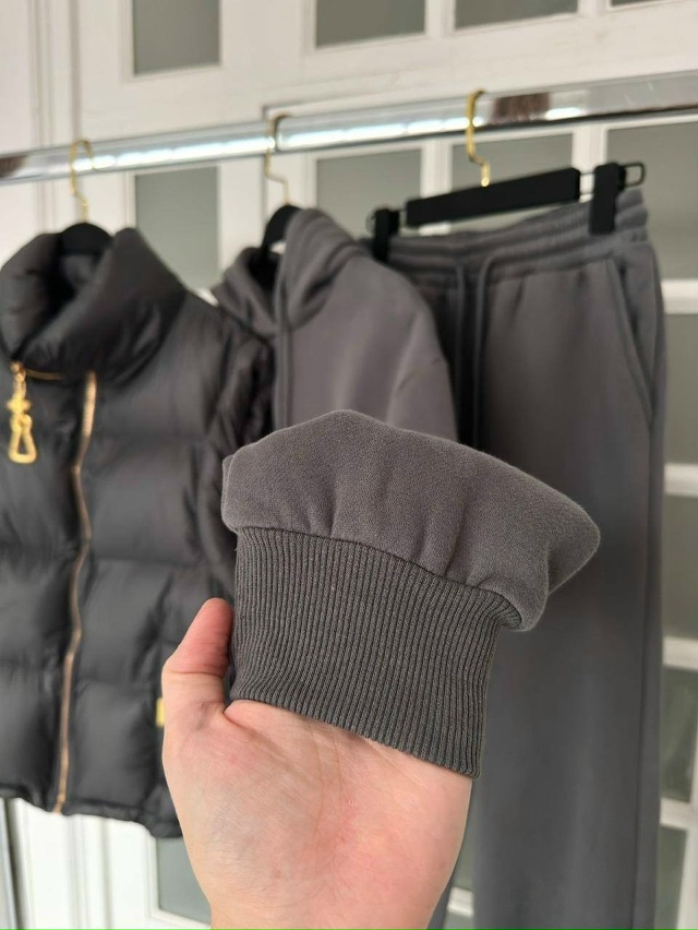 Спортивный костюм 23141607