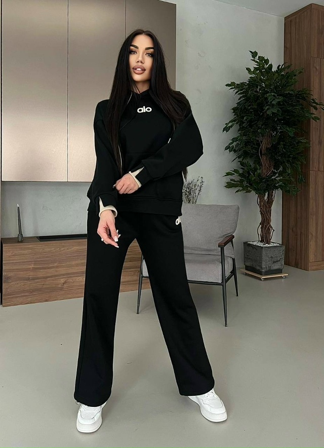 Спортивный костюм 23141673