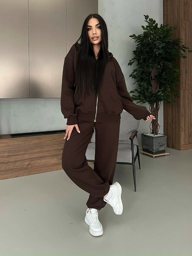 Спортивный костюм 23141678