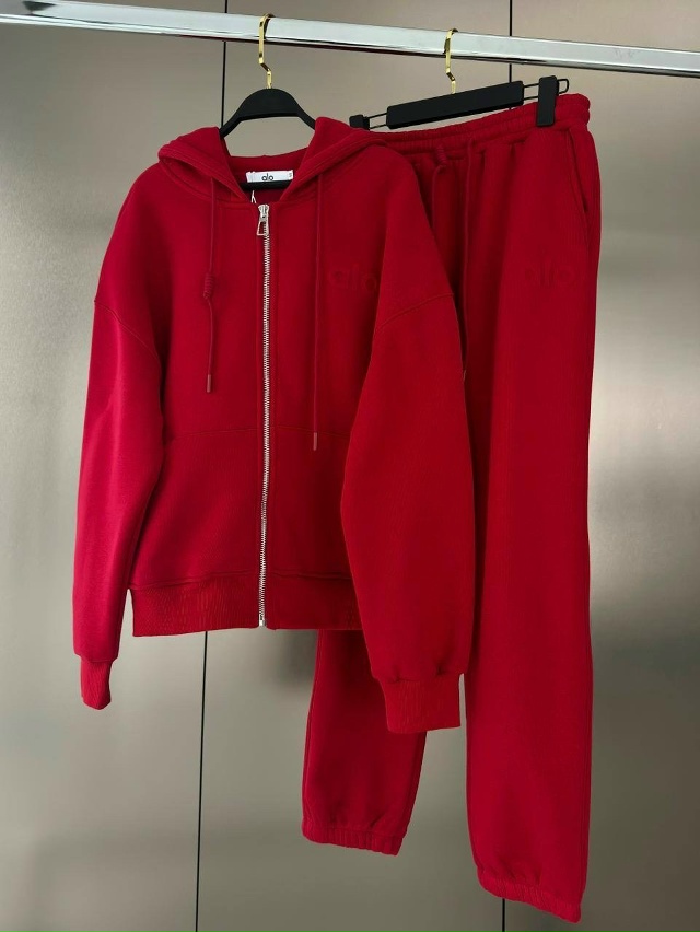 Спортивный костюм 23141676