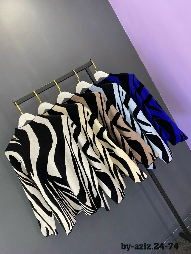 Свитер 23143546