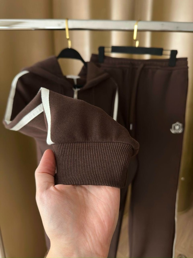 Спортивный костюм 23143012