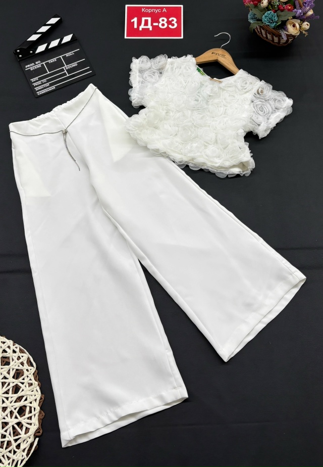 Костюм 23144582