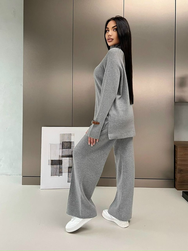 Костюм 23144284