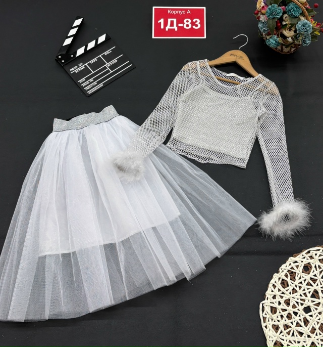 Костюм 23145636