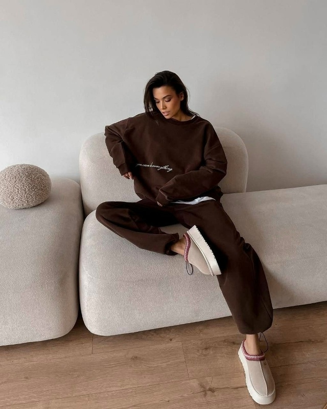 Костюм 23146571