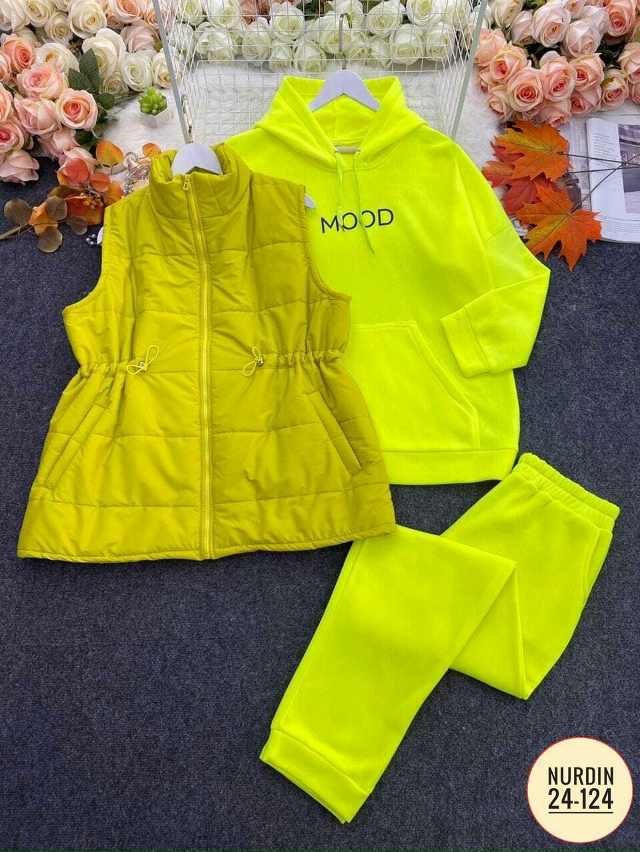 Спортивный костюм 23151666