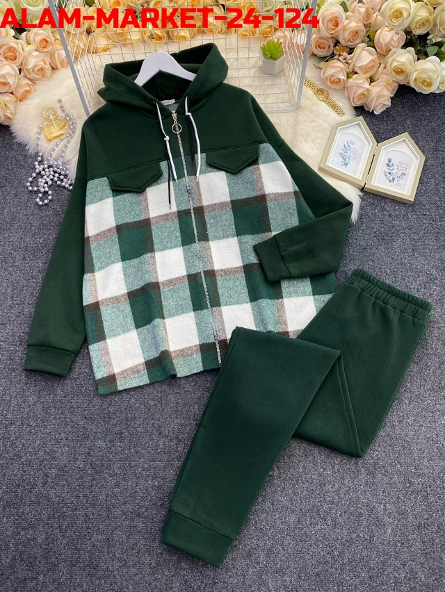 Спортивный костюм 23152276