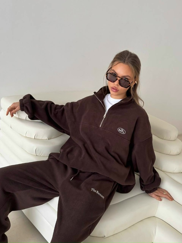 Спортивный костюм 23154981