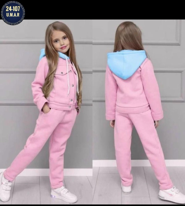 Спортивный костюм 23157713