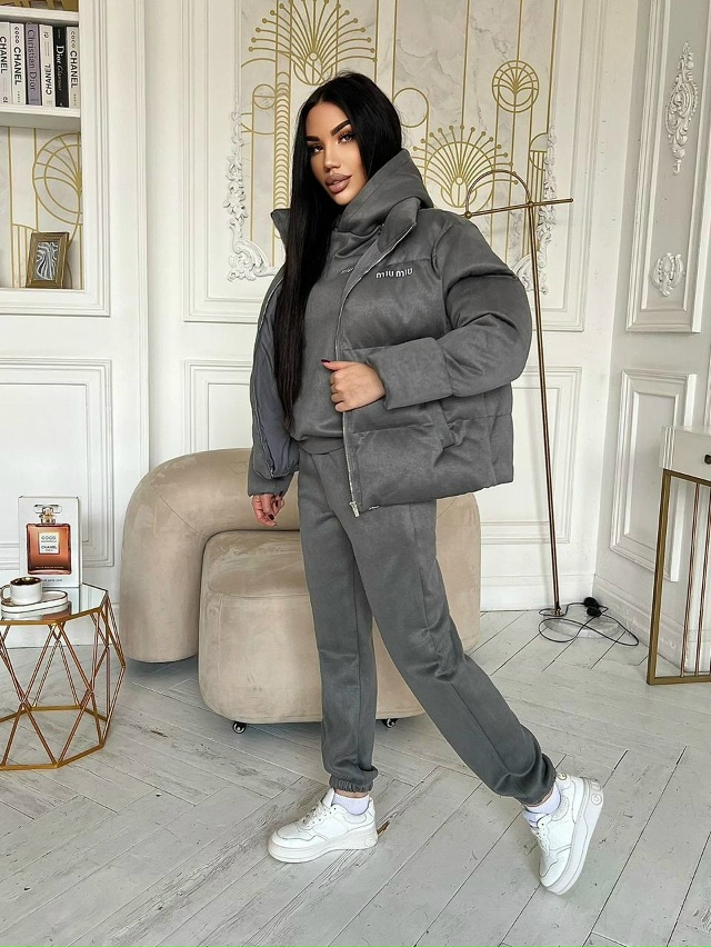 Спортивный костюм 23158821