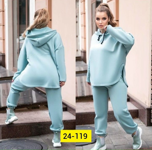 Спортивный костюм 23159579