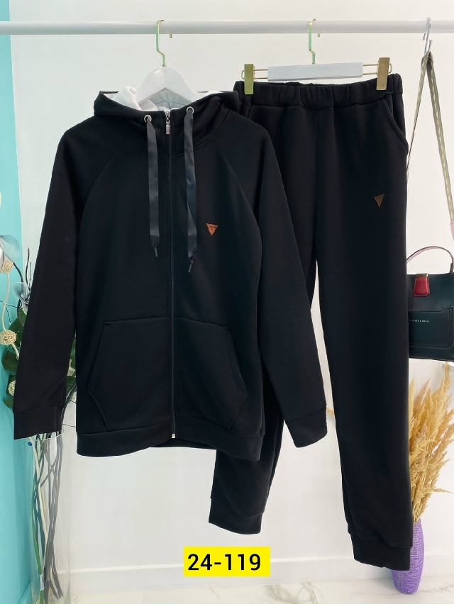 Спортивный костюм 23159833