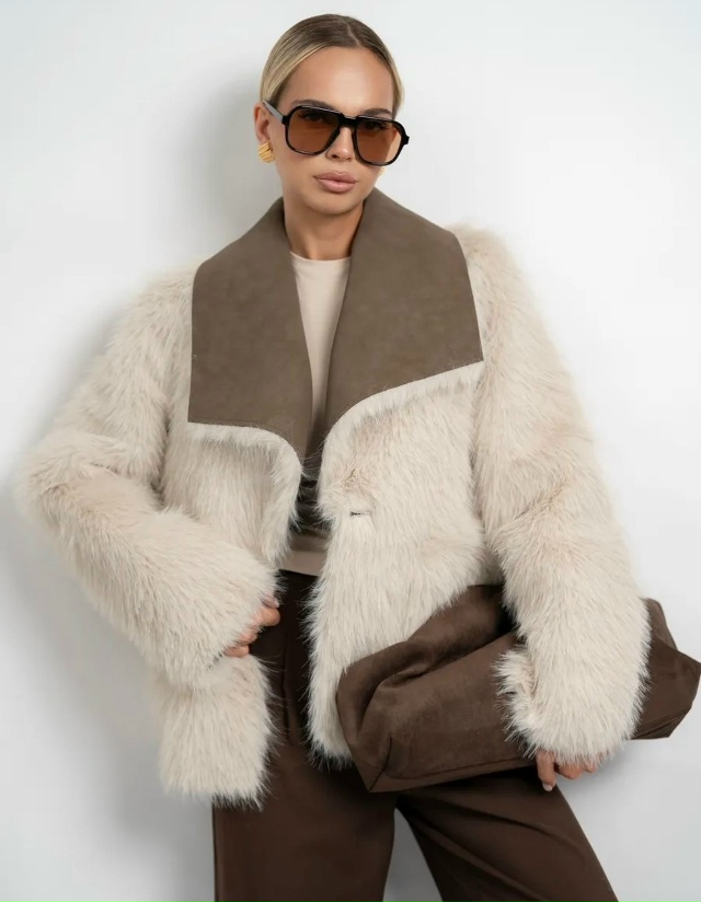 Пальто 23165481