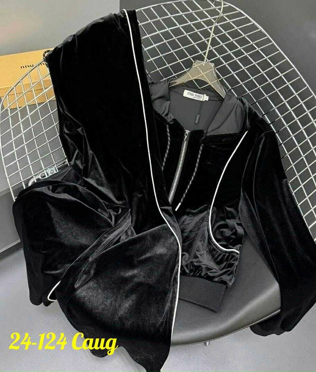 Костюм 23166482