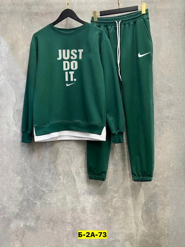 Спортивный костюм 23166796