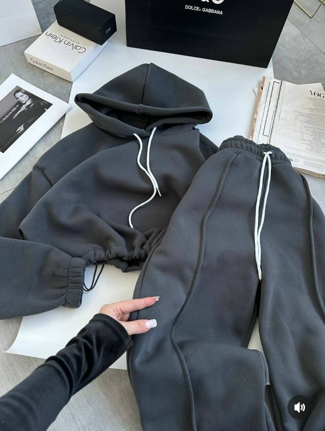 Спортивный костюм 23166941