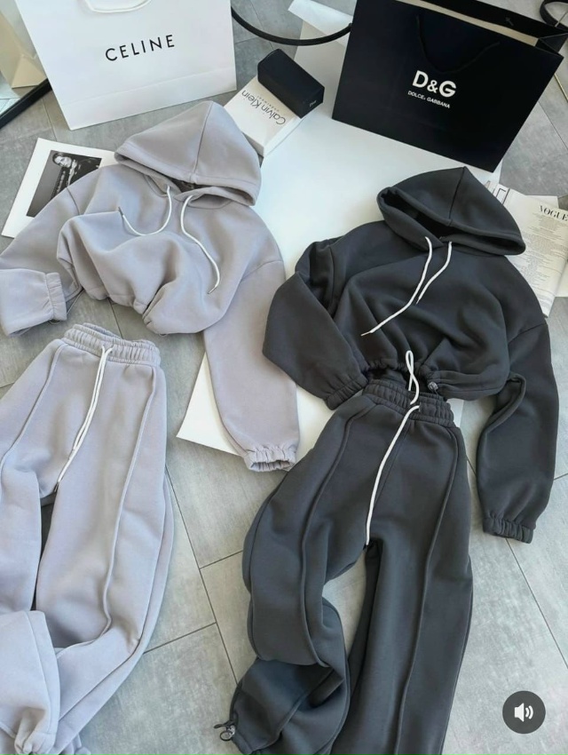 Спортивный костюм 23166941