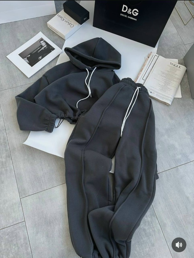 Спортивный костюм 23166941