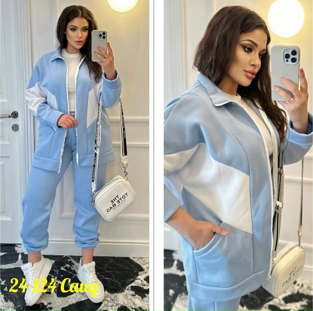 Спортивный костюм 23168597