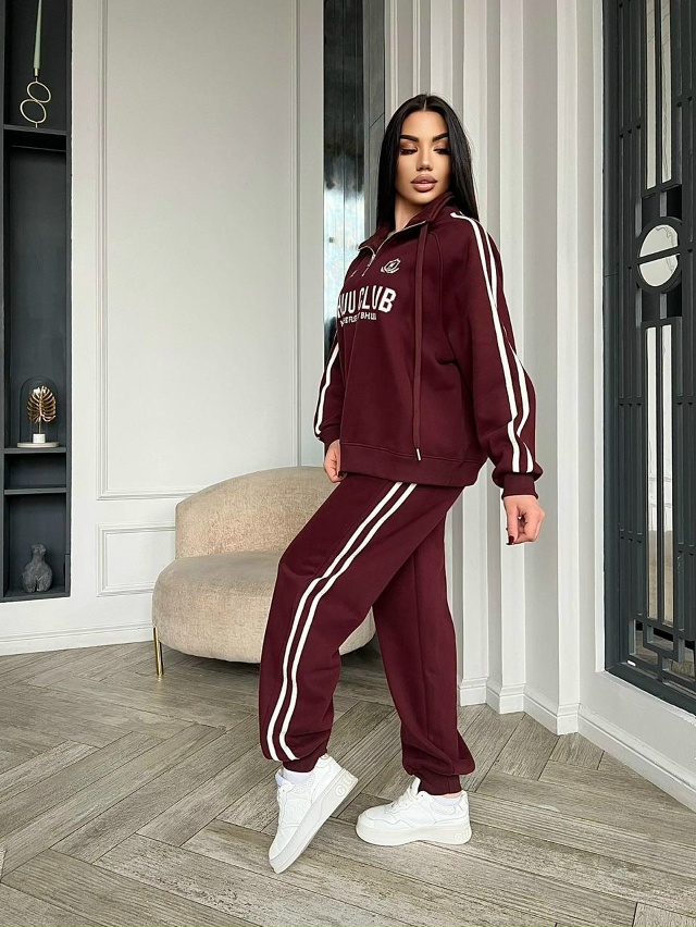 Костюм 23170392