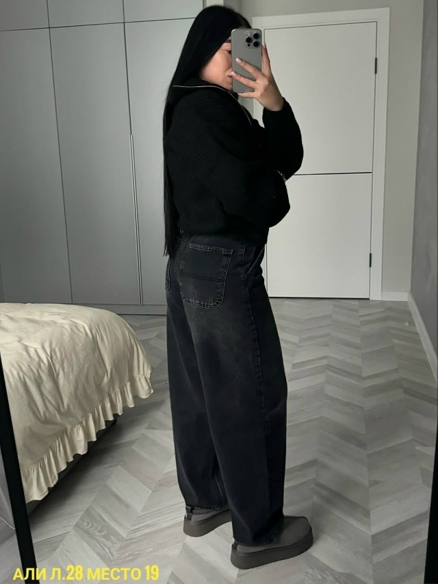 Джинсы 23170189