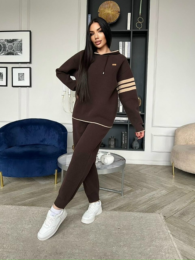 Костюм 23170396