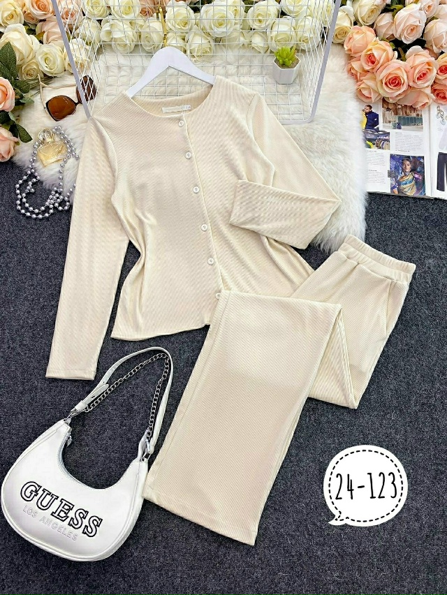 Костюм 23170137