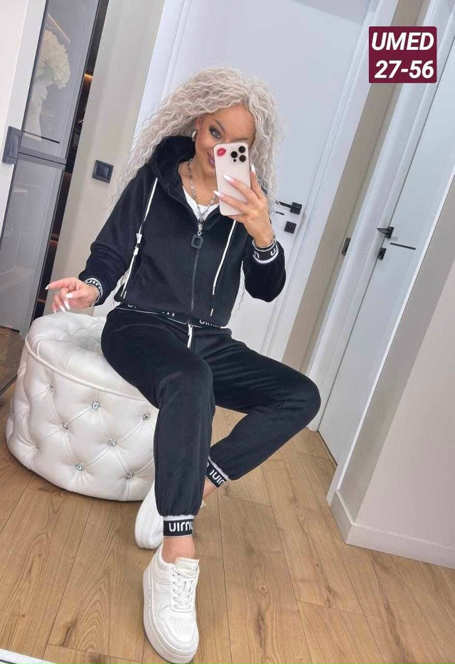 Костюм 23170631