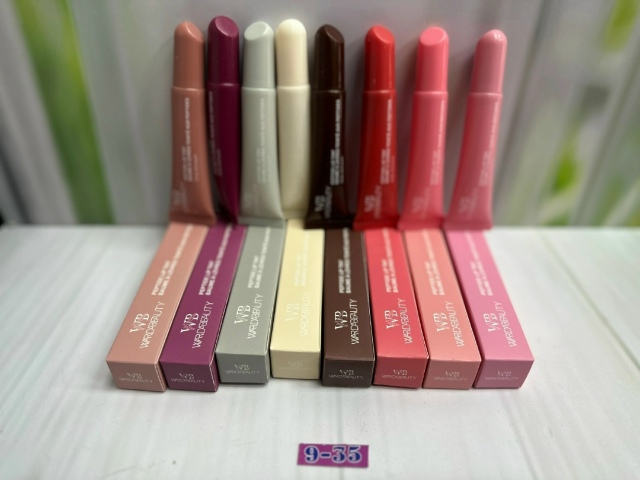 Помада 23171329