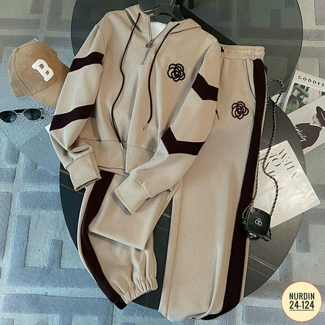 Спортивный костюм 23171869