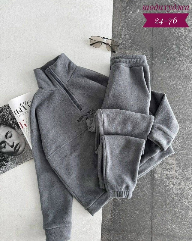 Костюм 23172443