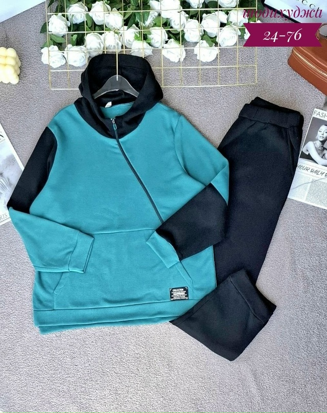 Спортивный костюм 23174243