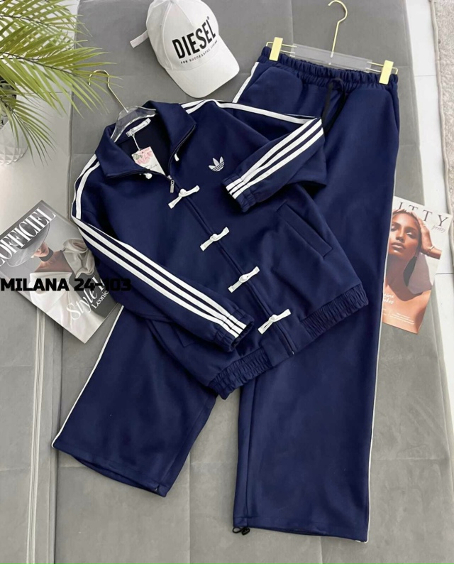 Спортивный костюм 23175184