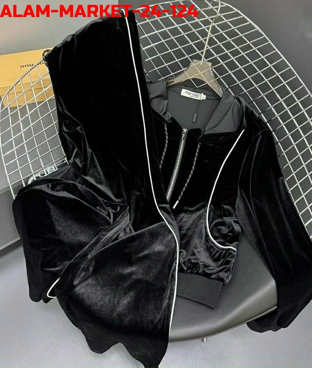 Костюм 23175512