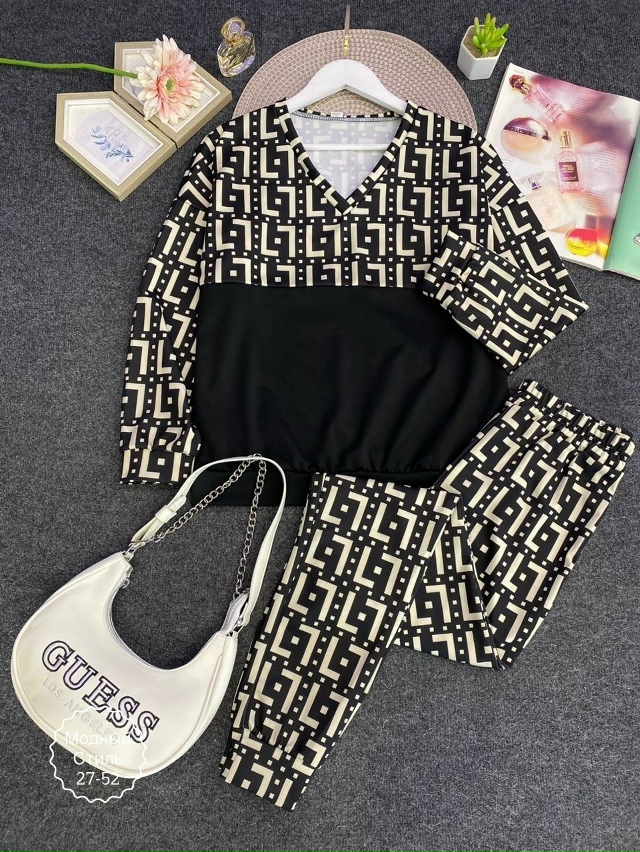 Спортивный костюм 23175790