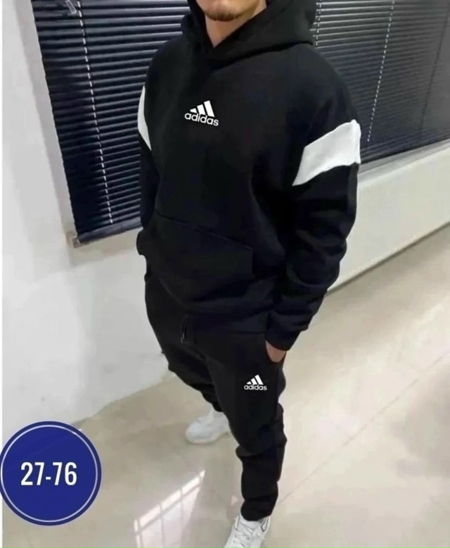 Спортивный костюм 23175648