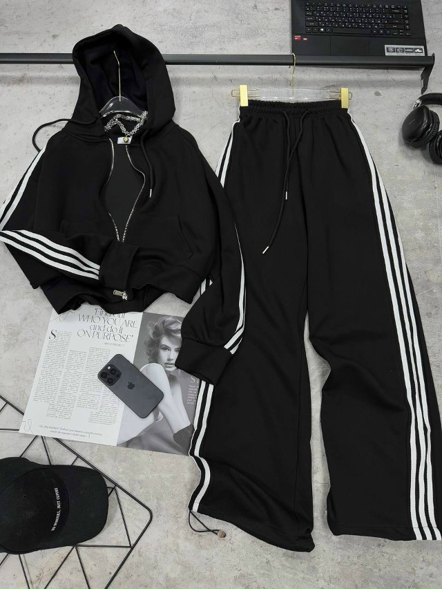 Спортивный костюм 23177670