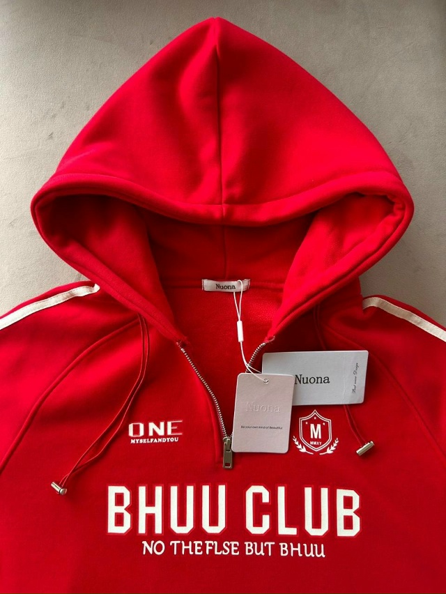 Спортивный костюм 23177616