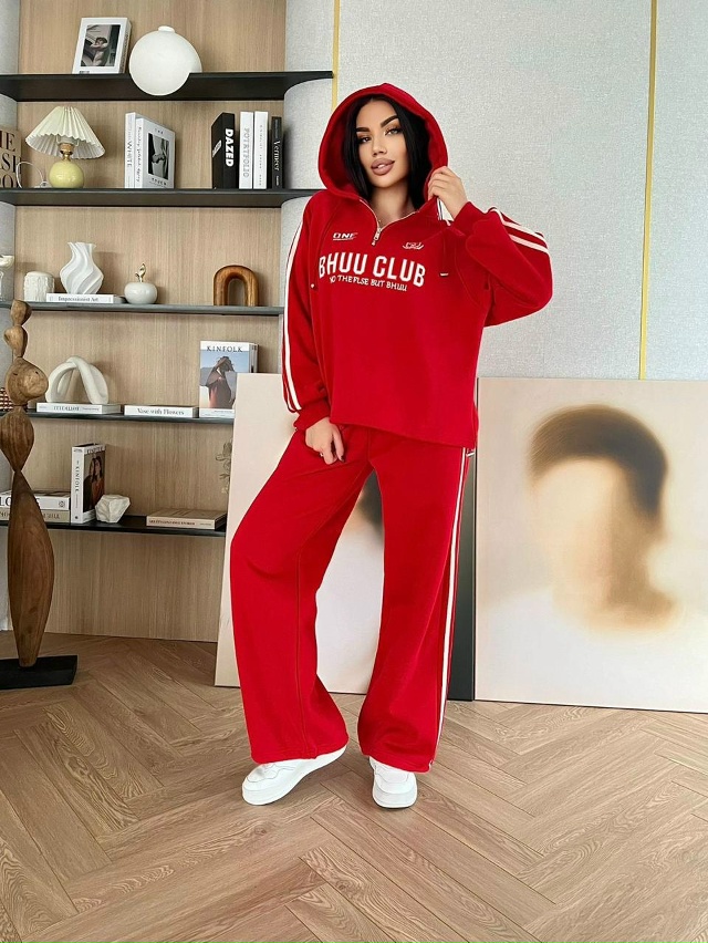 Спортивный костюм 23177616