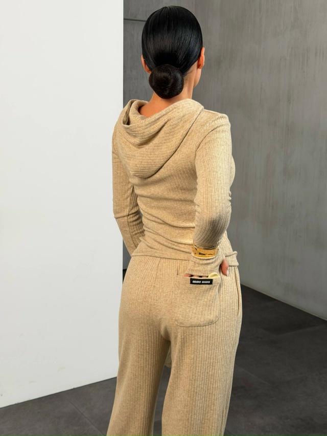 Костюм 23179329