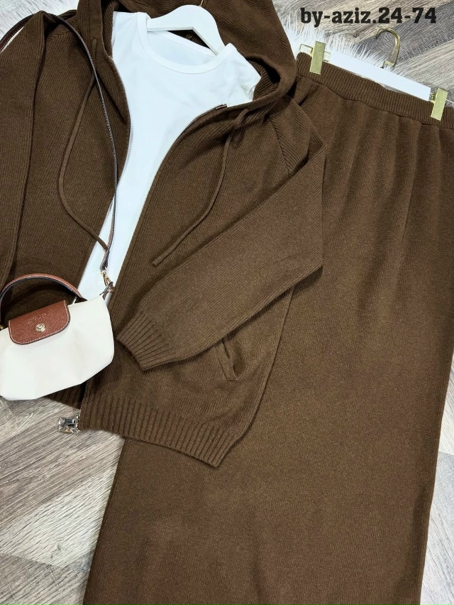 Костюм 23180319