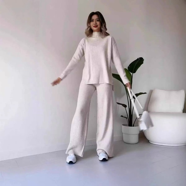 Костюм 23179905