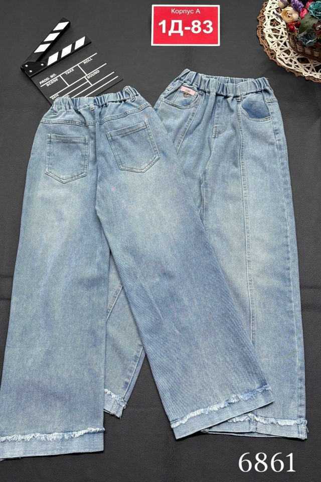 Джинсы 23180457