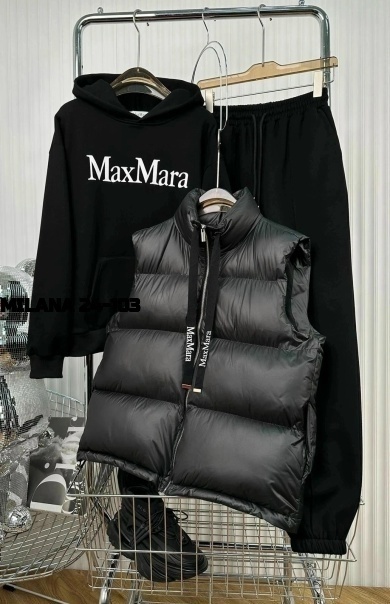 Спортивный костюм 23182836