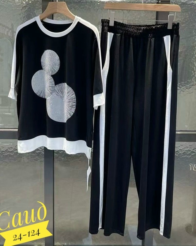 Костюм 23183069