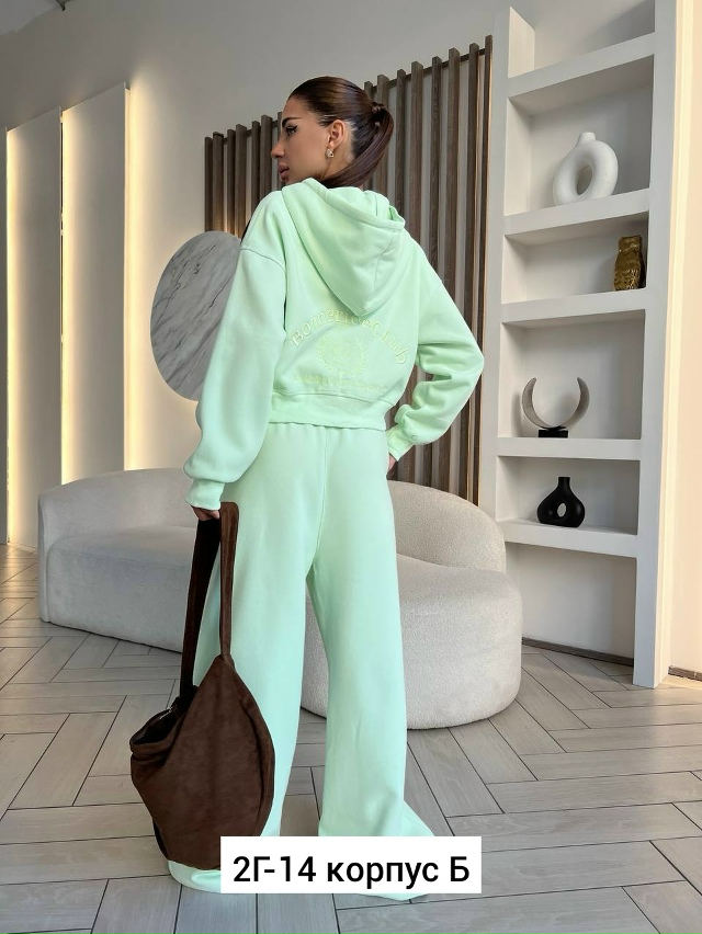 Спортивный костюм 23186768