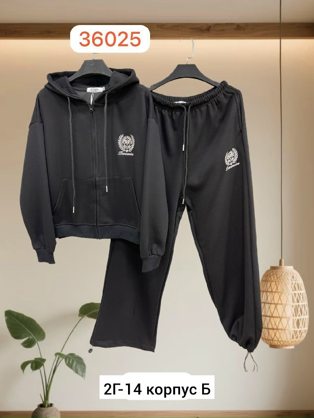 Спортивный костюм 23186769