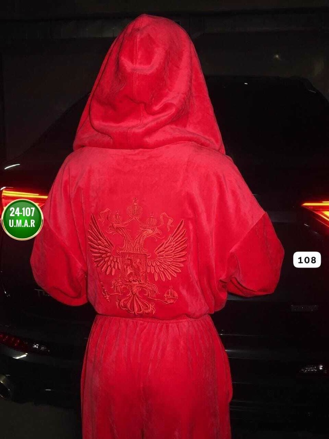 Костюм 23527510